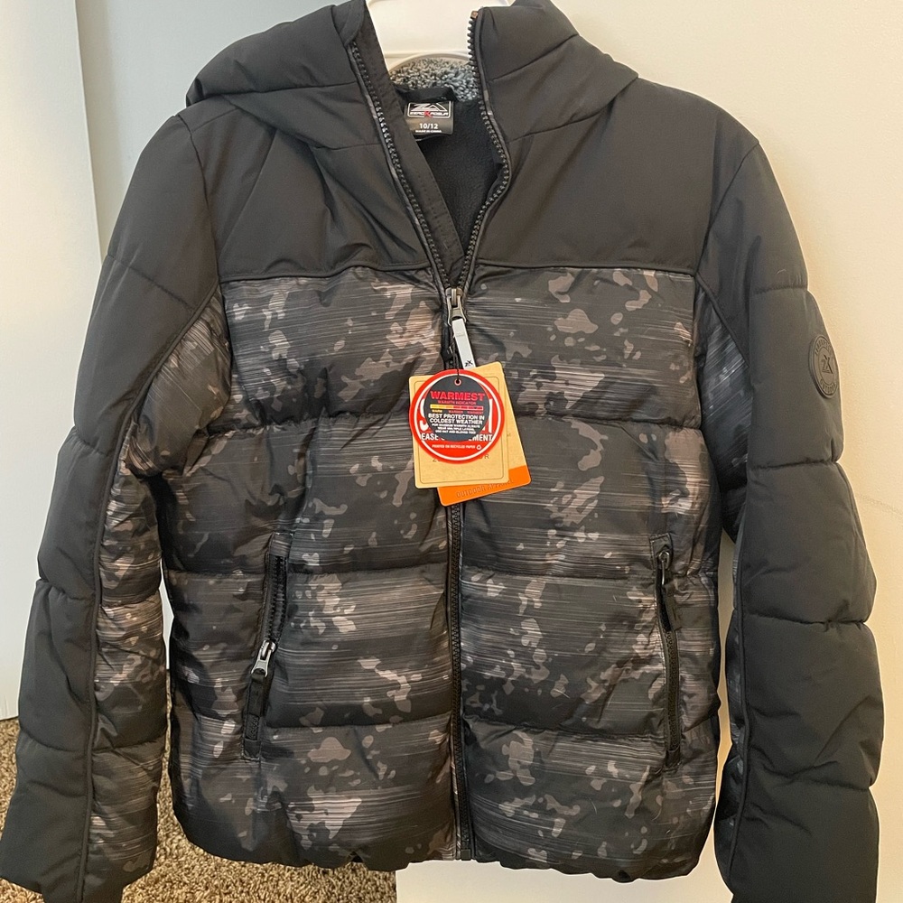 ZeroXposur Black and Gray Kids Puffer Jacket